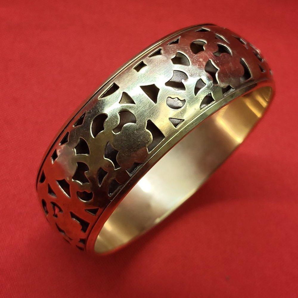 VTG Gold Tone Metal Bracelet Bangle Made in India